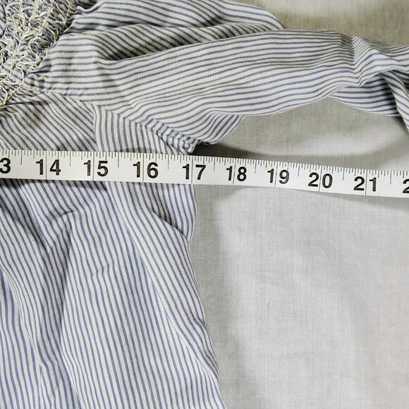American Eagle Outtfitters Women's Medium Striped Top with Bell Sleeves - Picture 4 of 10